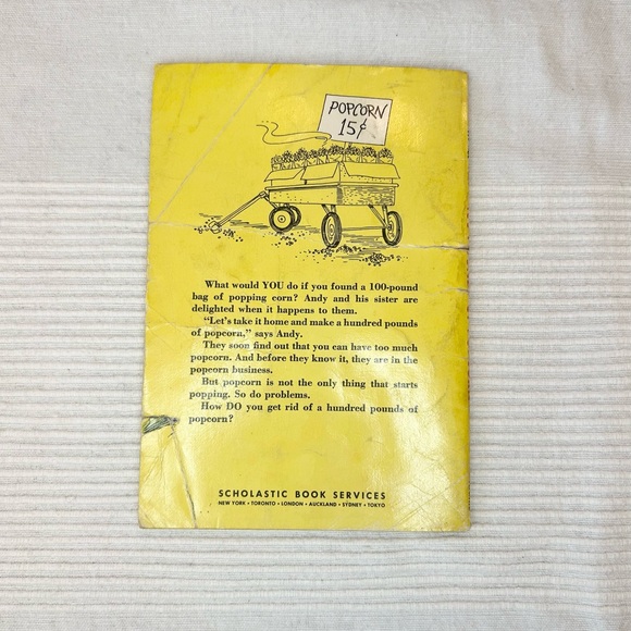 100 Pounds of Popcorn Paperback Book by Hazel Krantz - Picture 5 of 9